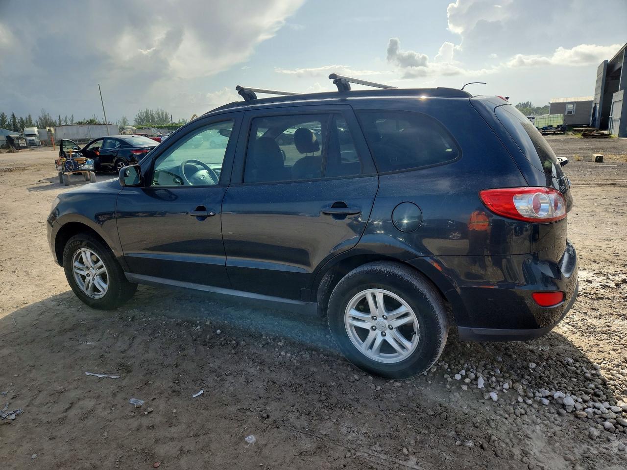 2011 HYUNDAI SANTA FE