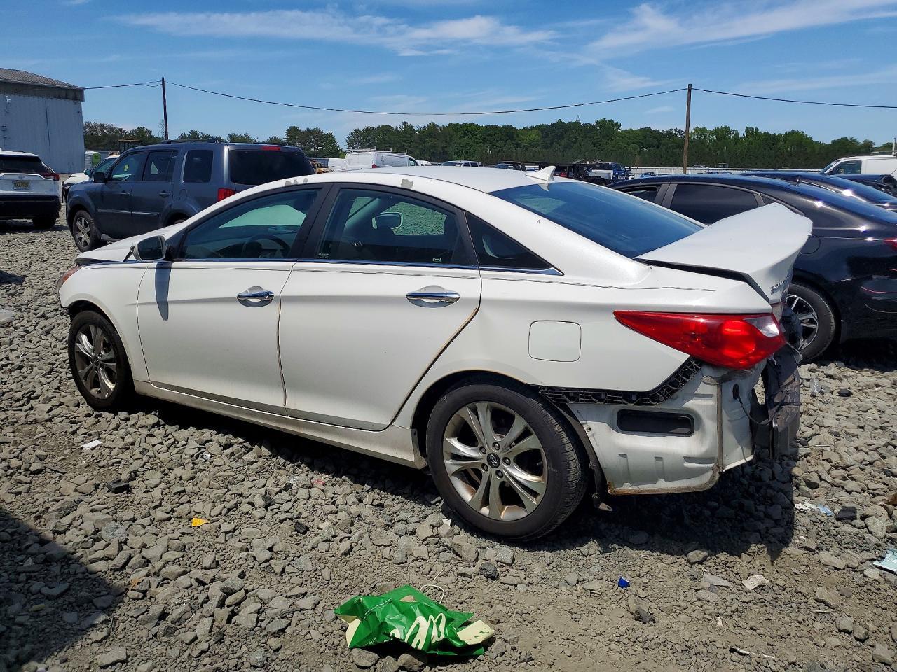 2011 HYUNDAI SONATA