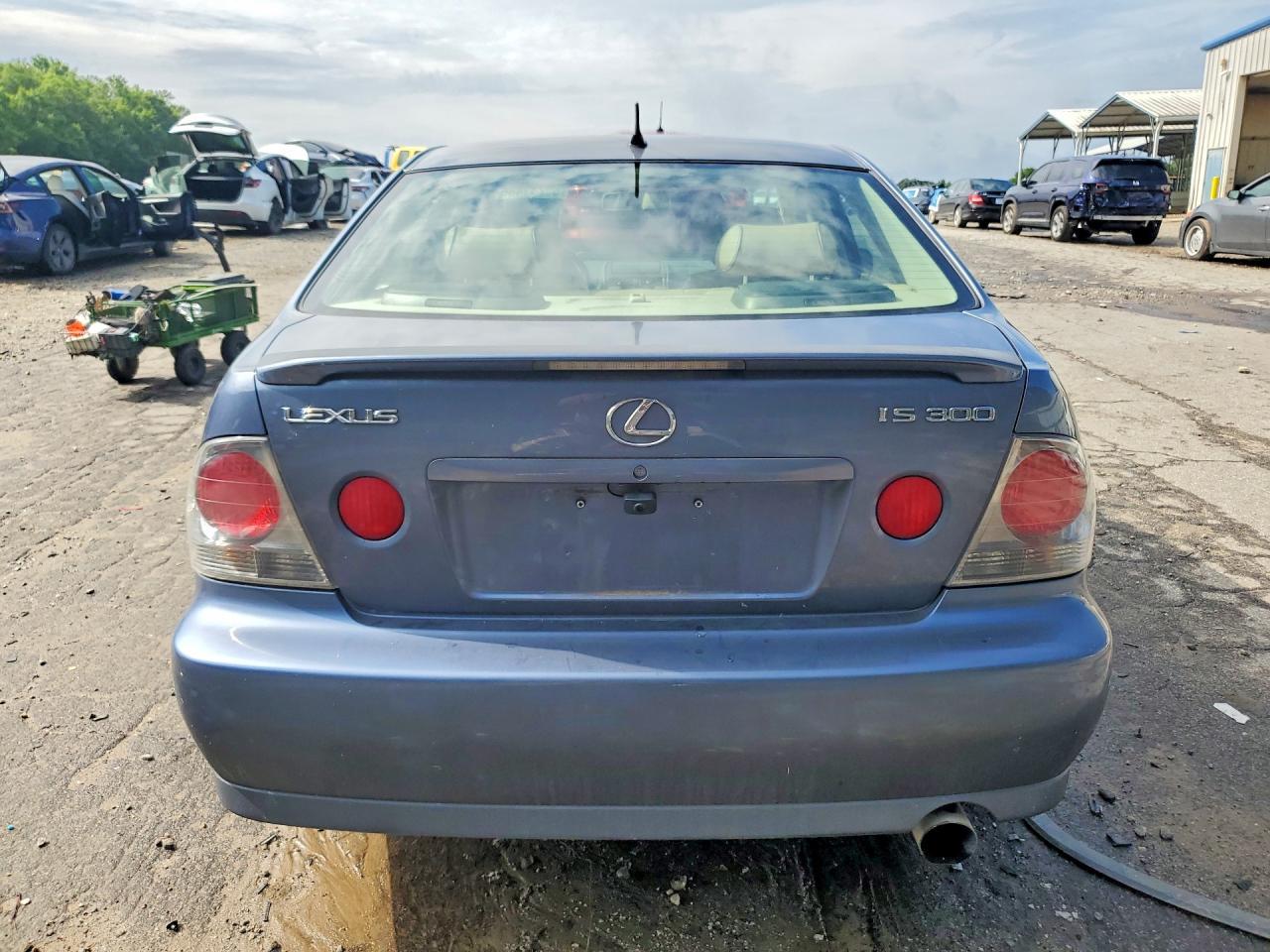 2005 LEXUS IS 300