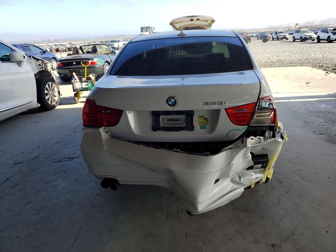 2011 BMW 3 SERIES
