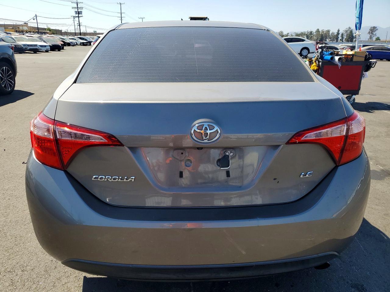 2018 TOYOTA COROLLA