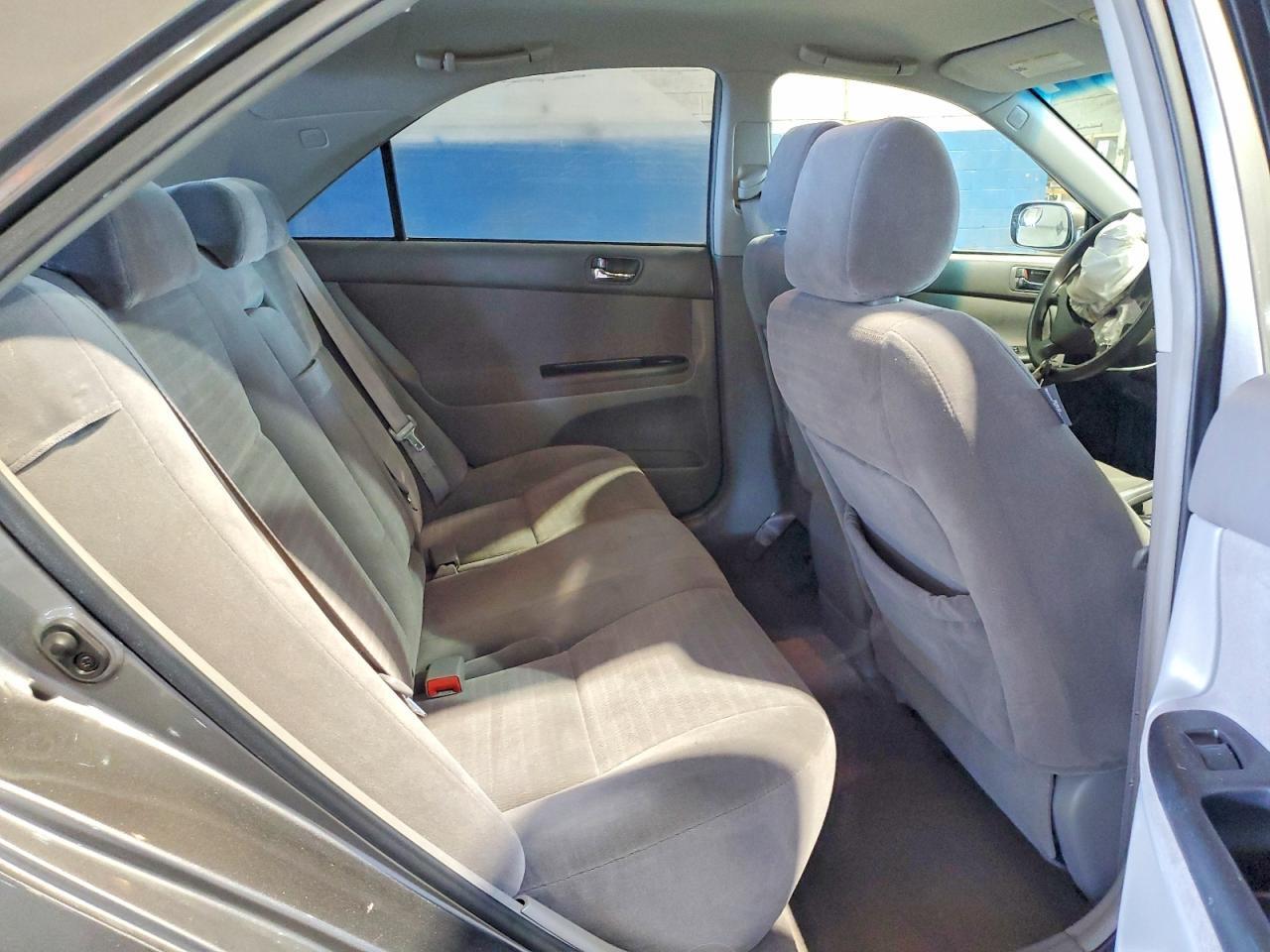 2005 TOYOTA CAMRY