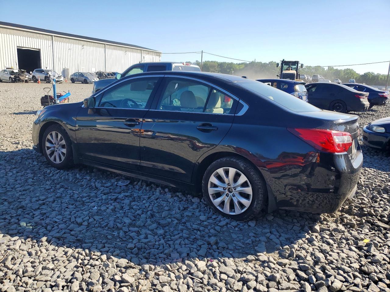 2015 SUBARU Legacy