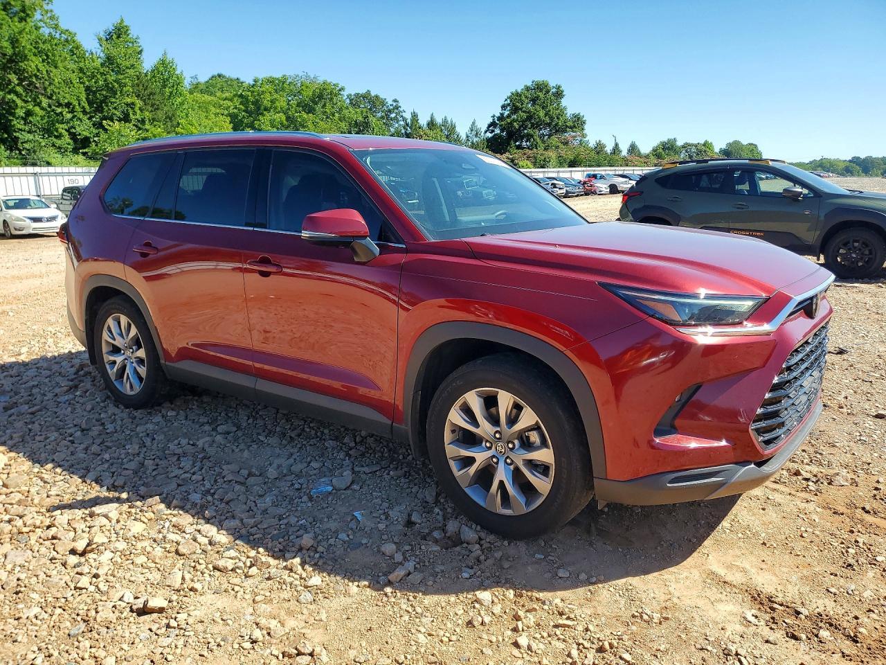 2024 TOYOTA HIGHLANDER