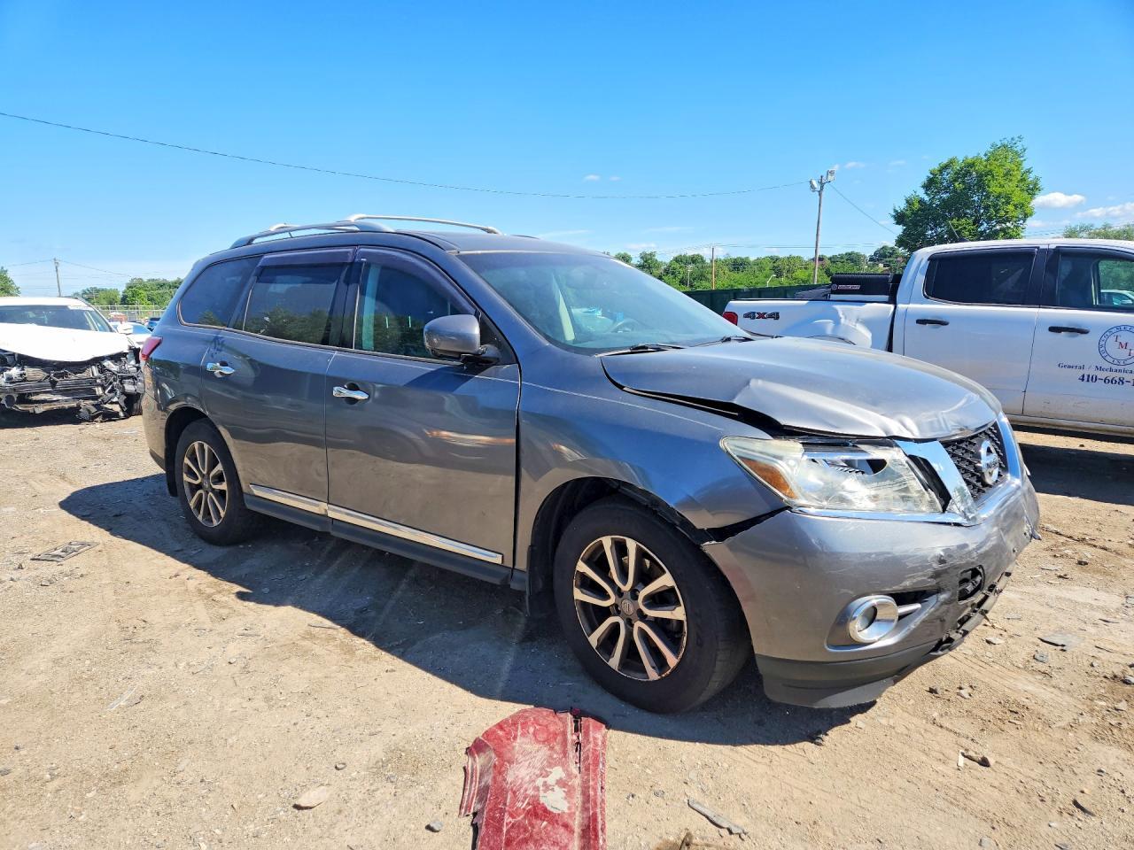 2015 NISSAN PATHFINDER