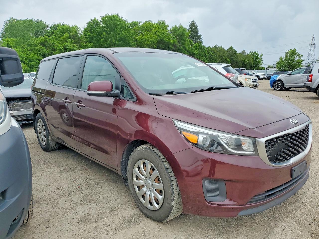 2016 KIA SEDONA