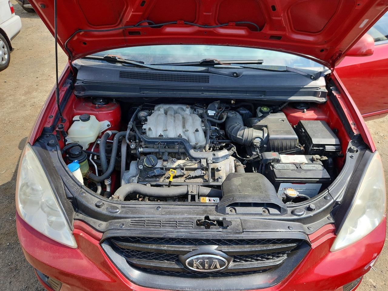 2008 KIA RONDO