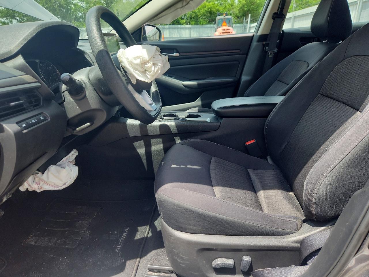 2025 NISSAN ALTIMA