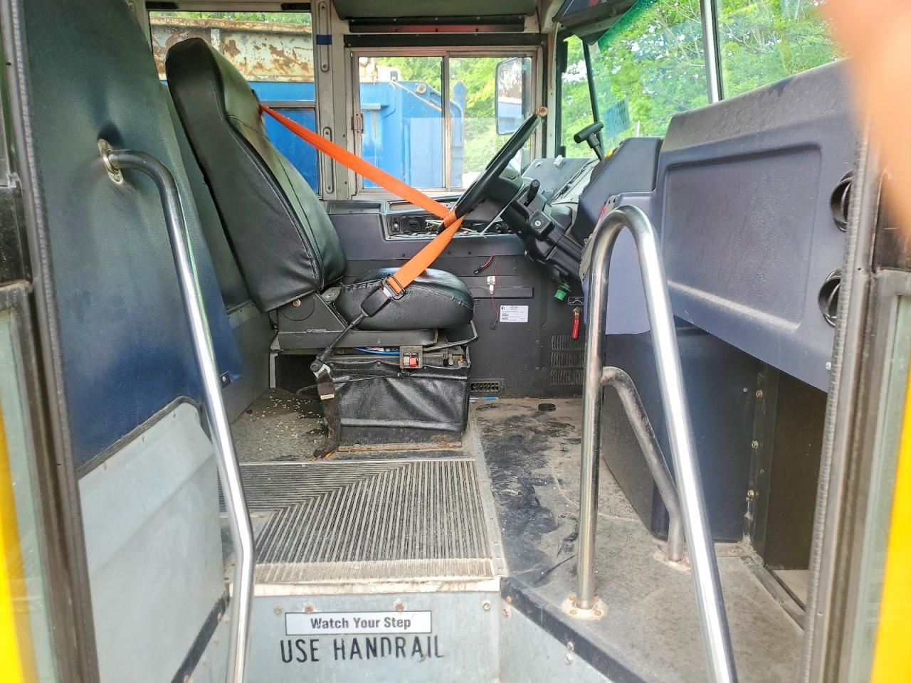 2018 Blub School Bus