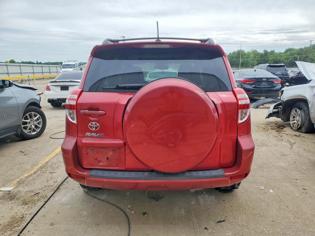 2012 TOYOTA RAV4