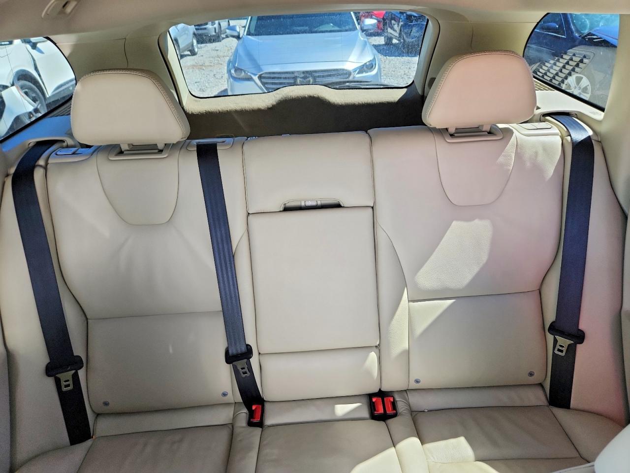2013 VOLVO XC60