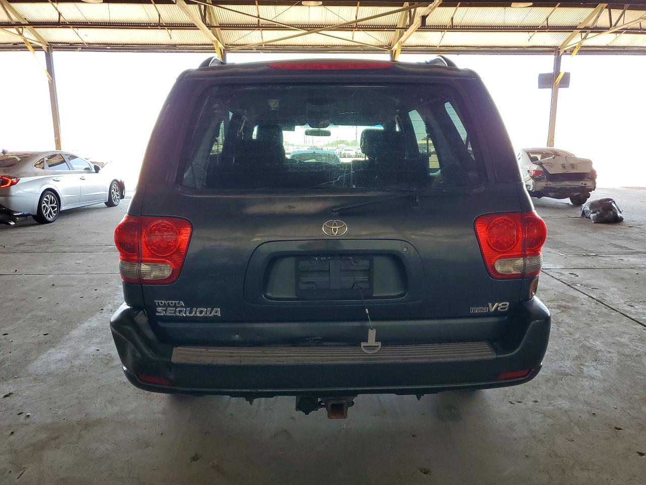 2006 TOYOTA Sequoia
