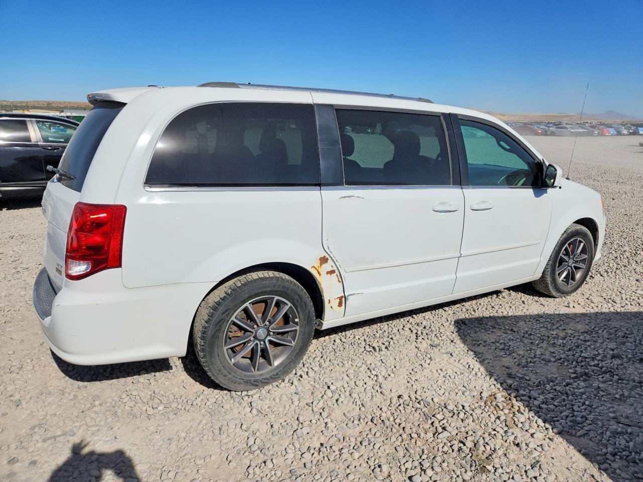 2017 DODGE GRAND CARAVAN