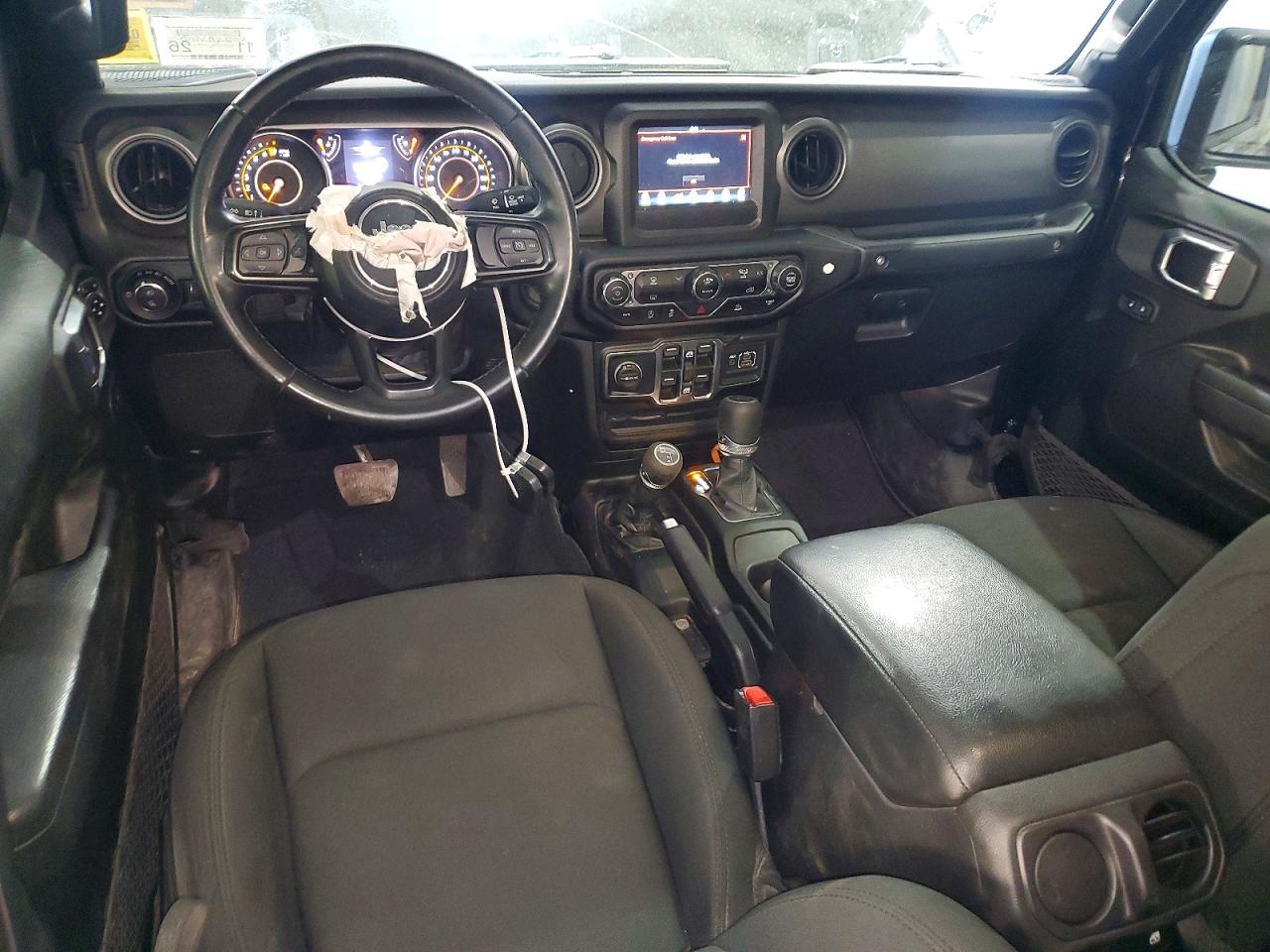 2022 JEEP Gladiator