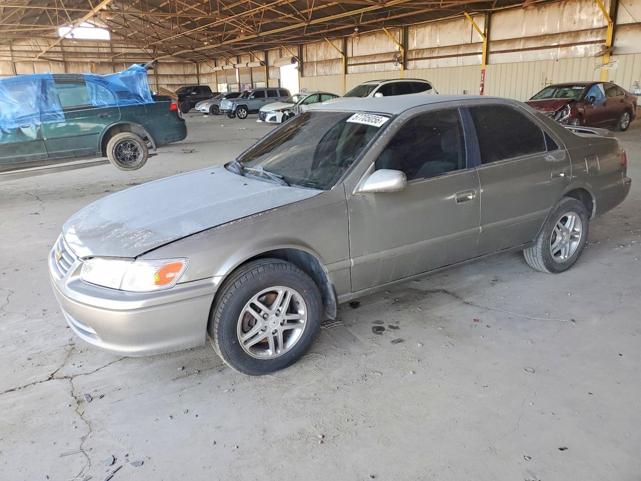 2001 TOYOTA CAMRY