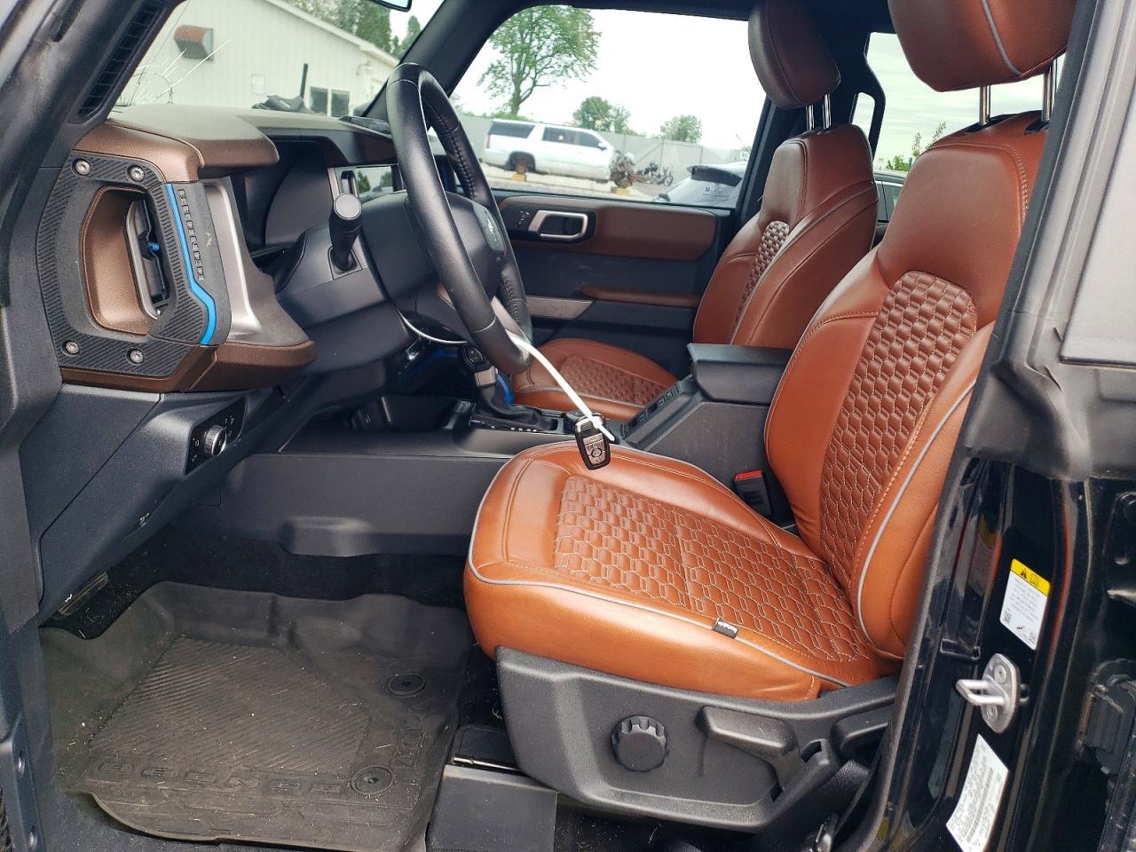 2023 FORD Bronco