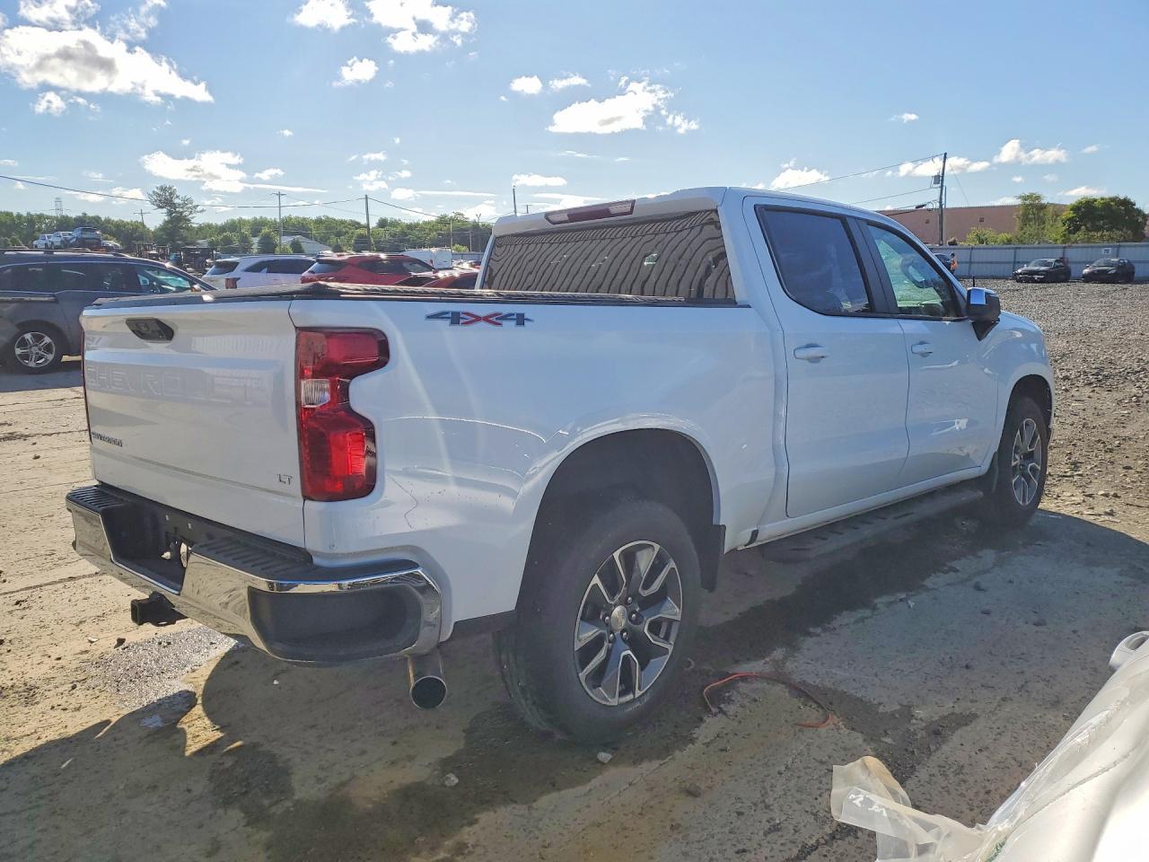 2022 CHEVROLET Silverado