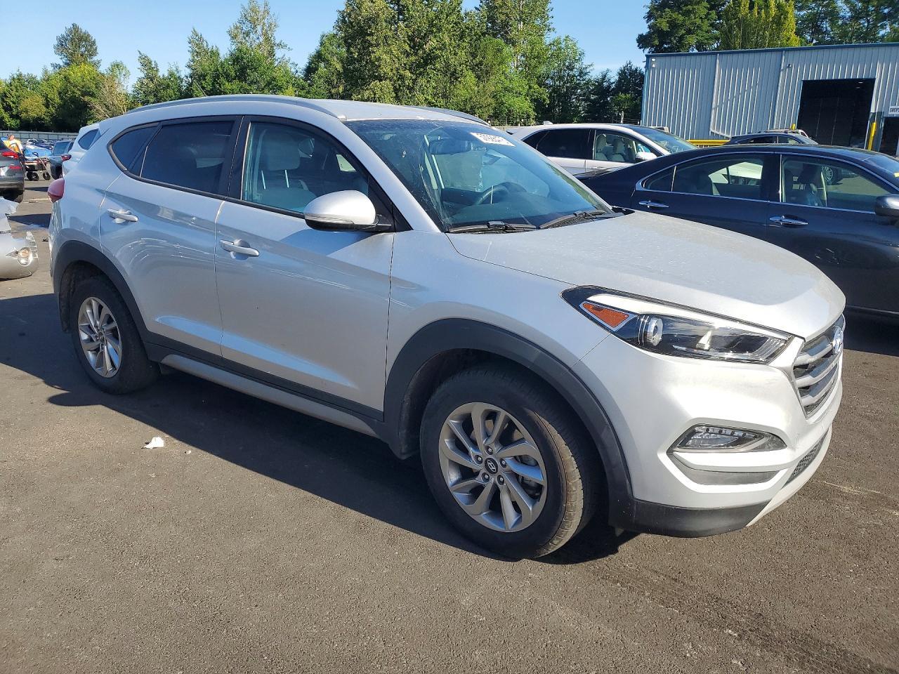 2017 HYUNDAI TUCSON