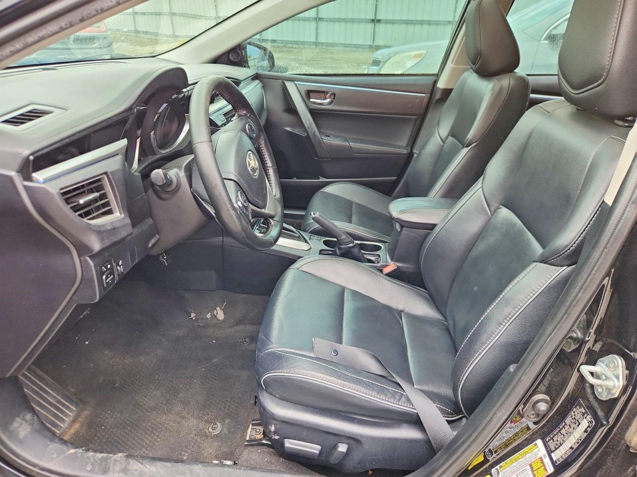 2016 TOYOTA COROLLA