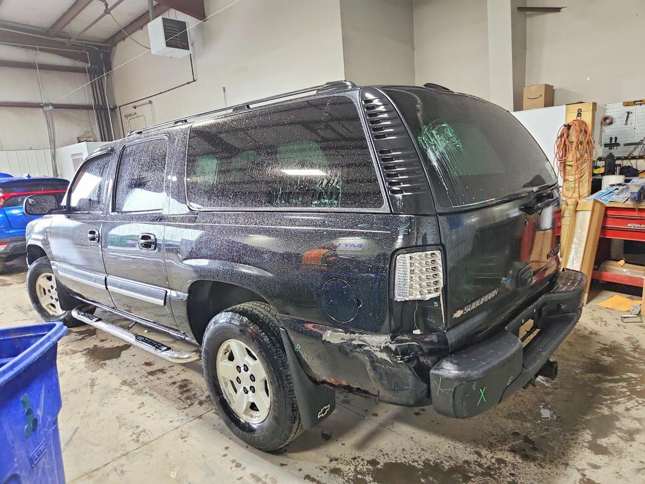2004 CHEVROLET Suburban