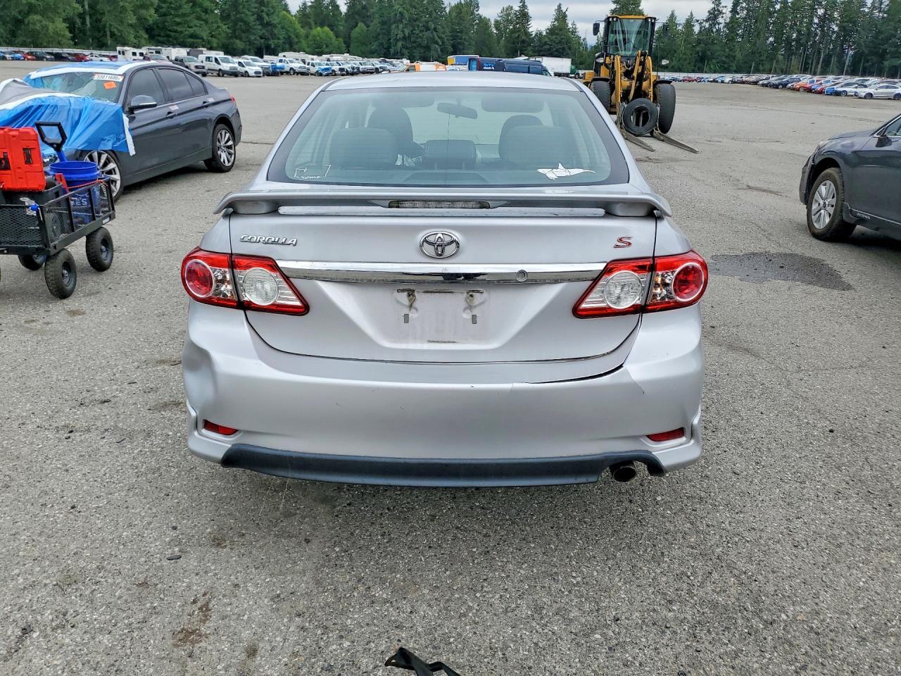 2011 TOYOTA COROLLA