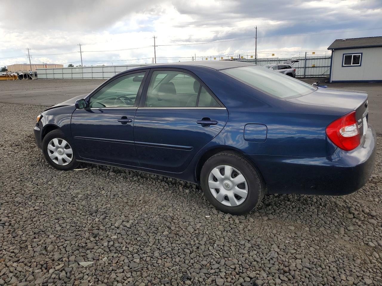 2002 TOYOTA CAMRY