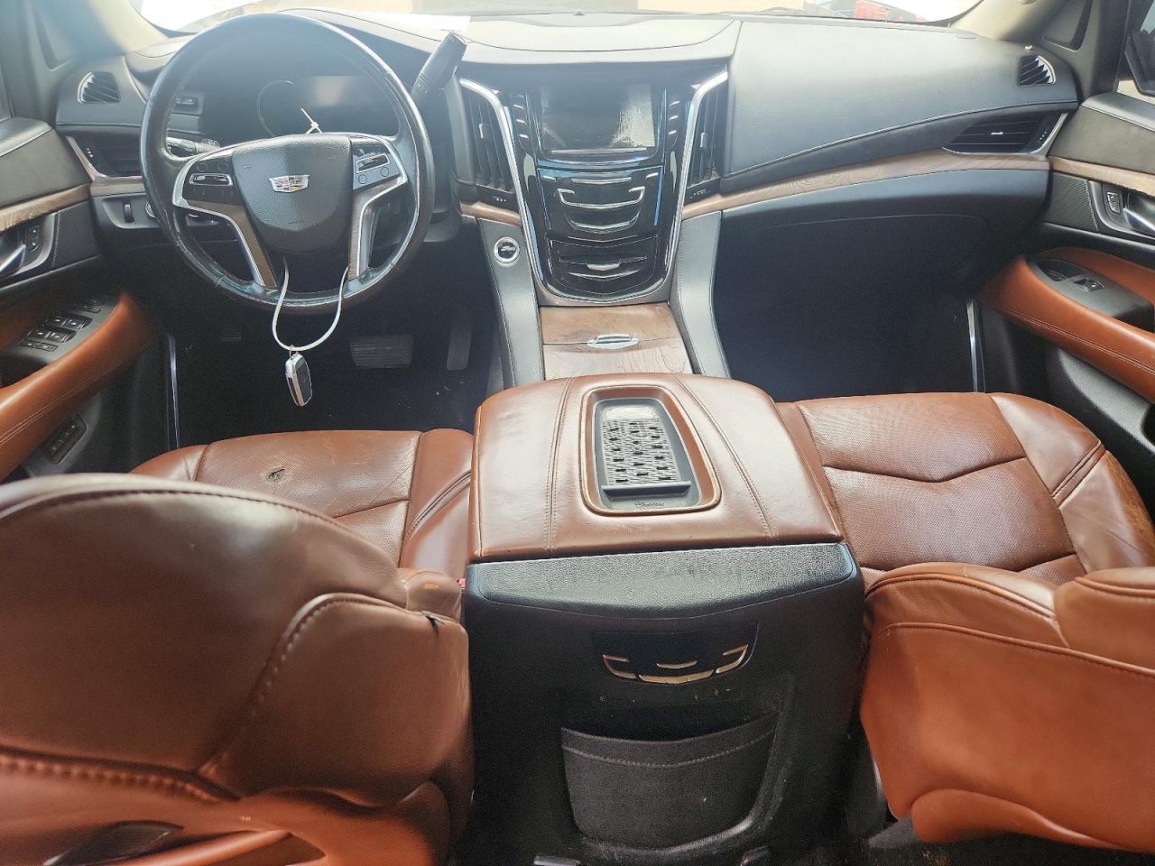 2017 CADILLAC ESCALADE