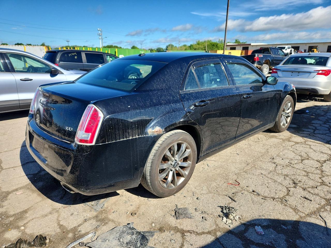 2014 CHRYSLER 300