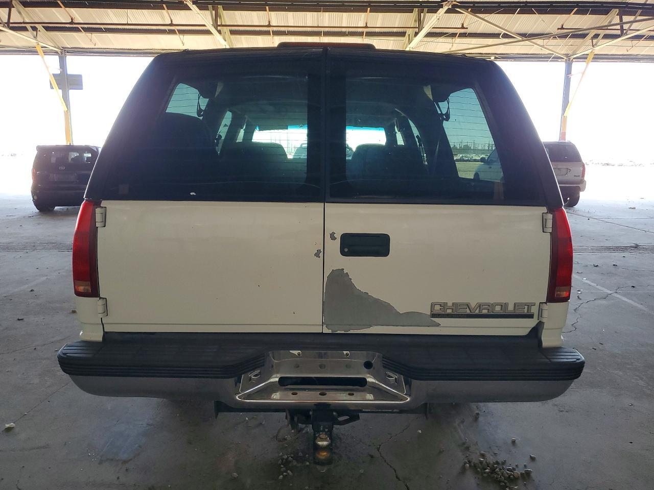 1998 CHEVROLET Suburban