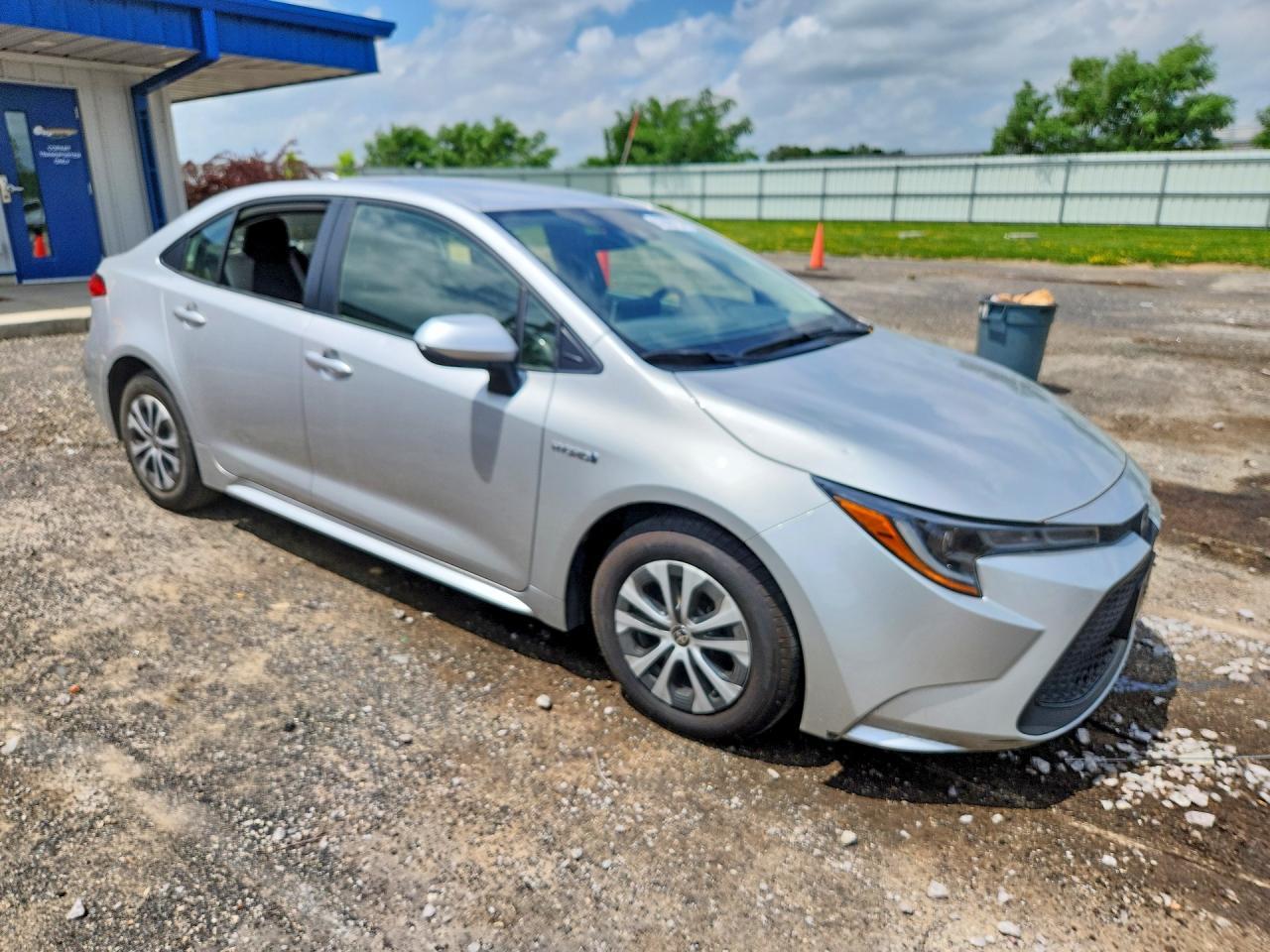 2021 TOYOTA COROLLA