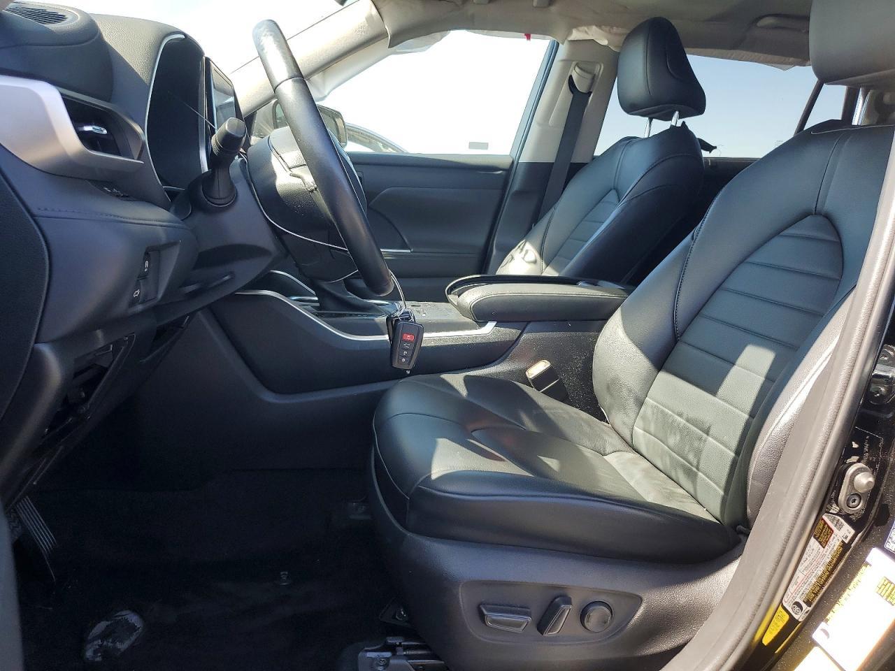 2023 TOYOTA HIGHLANDER