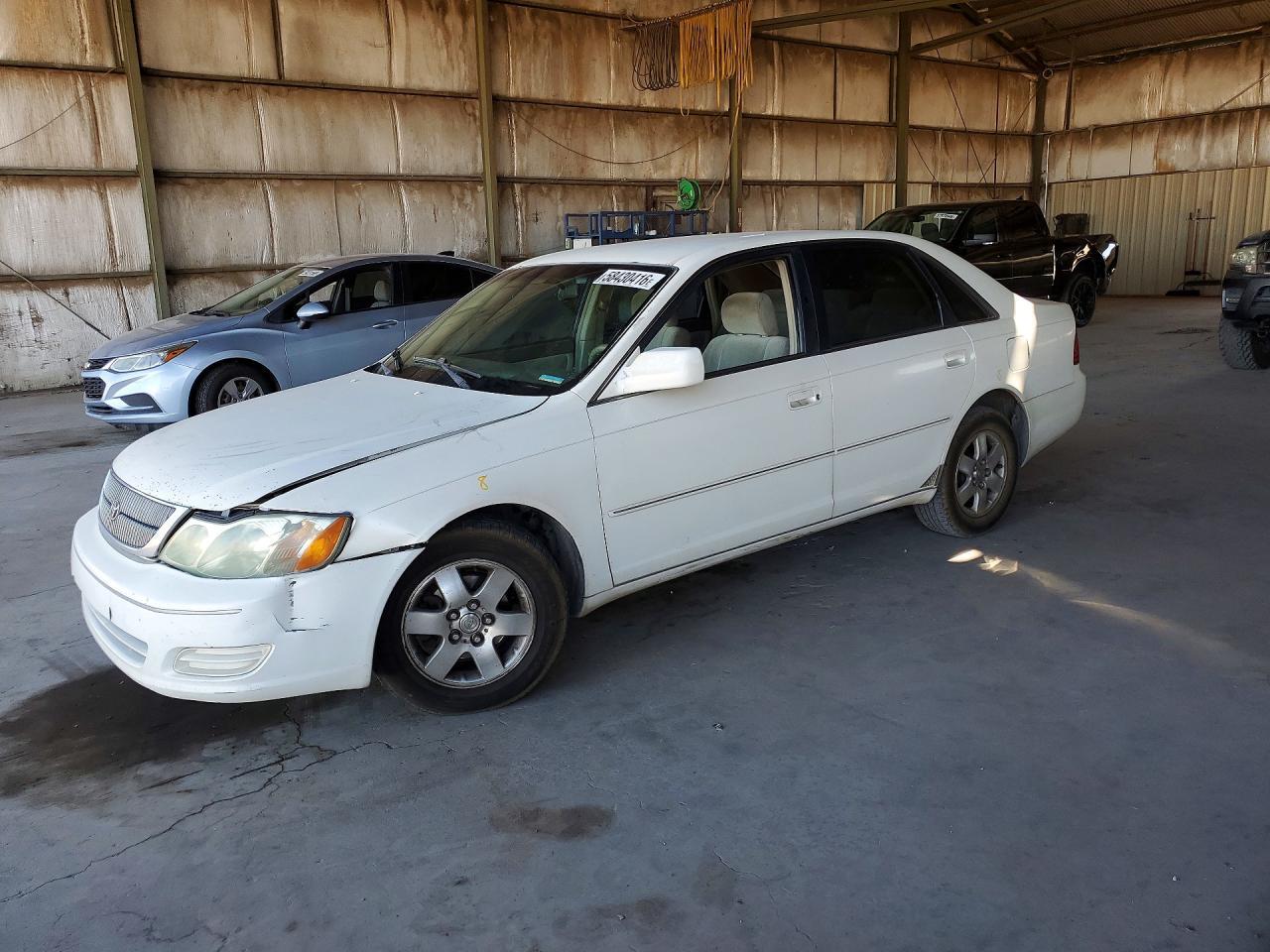 2001 TOYOTA Avalon
