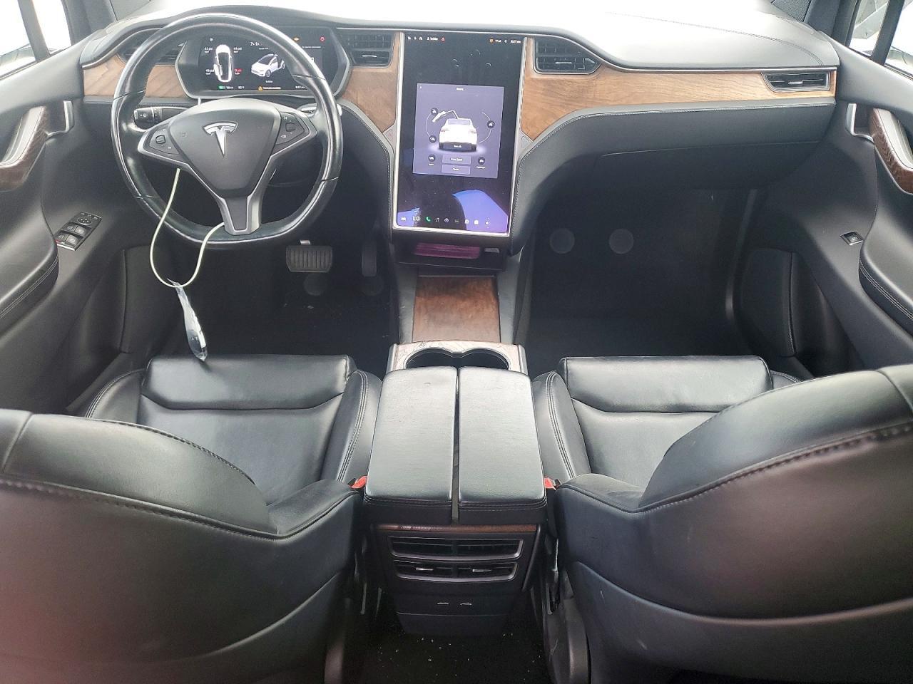 2021 TESLA MODEL X