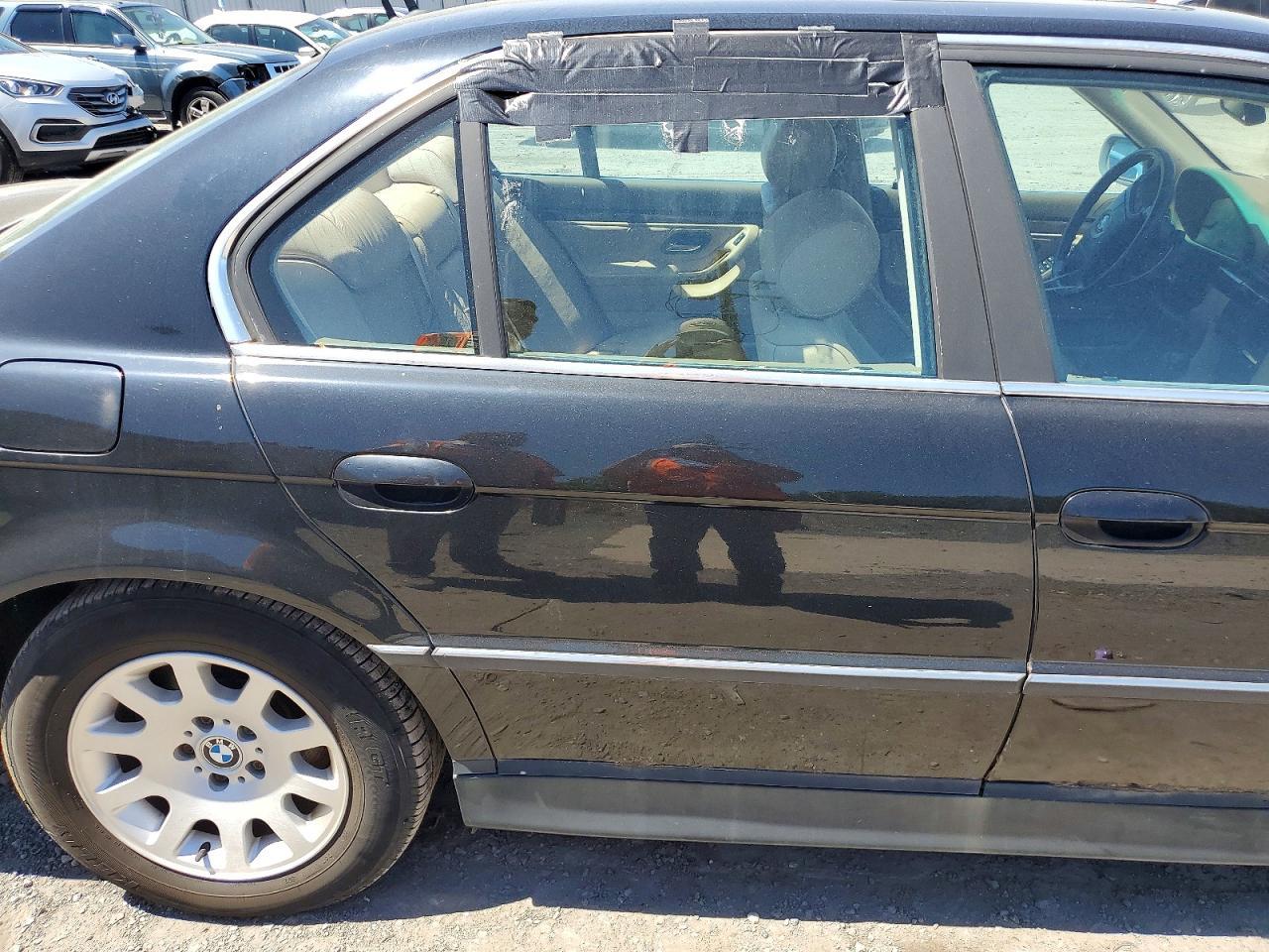 2000 BMW 7 series