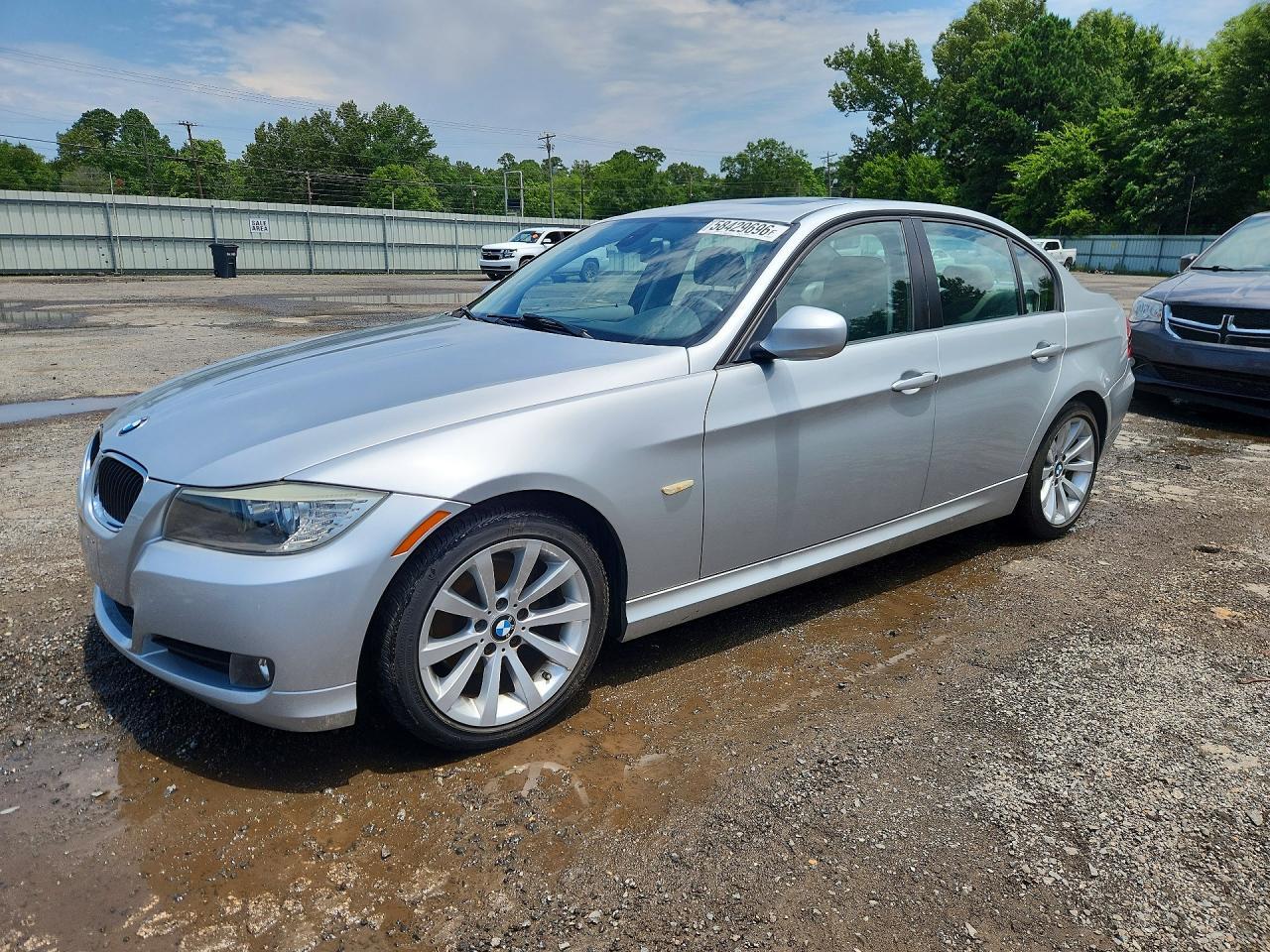 2011 BMW 3 SERIES