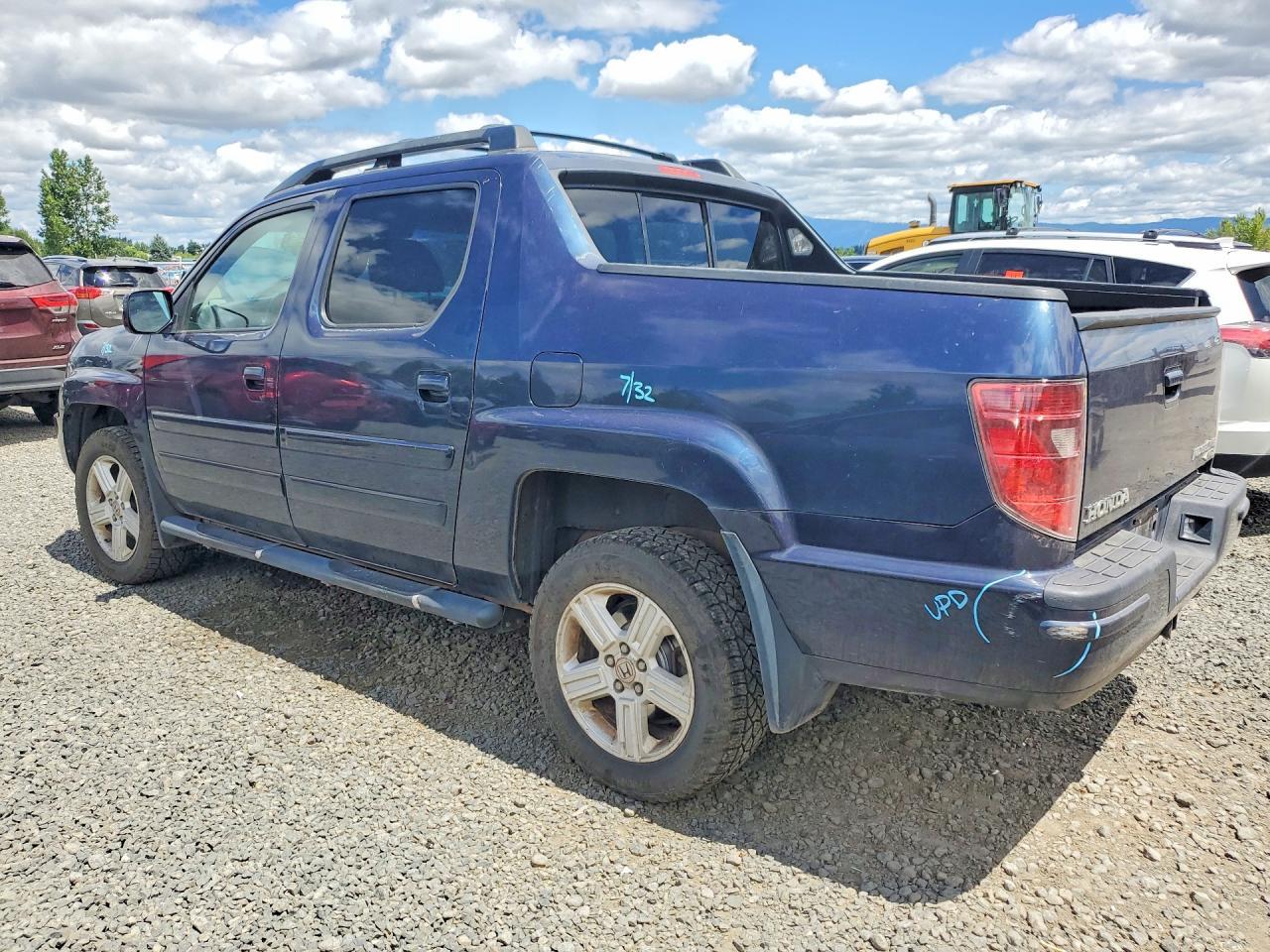 2011 HONDA Ridgeline