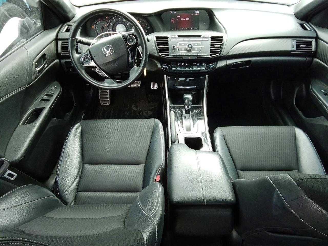2017 HONDA ACCORD