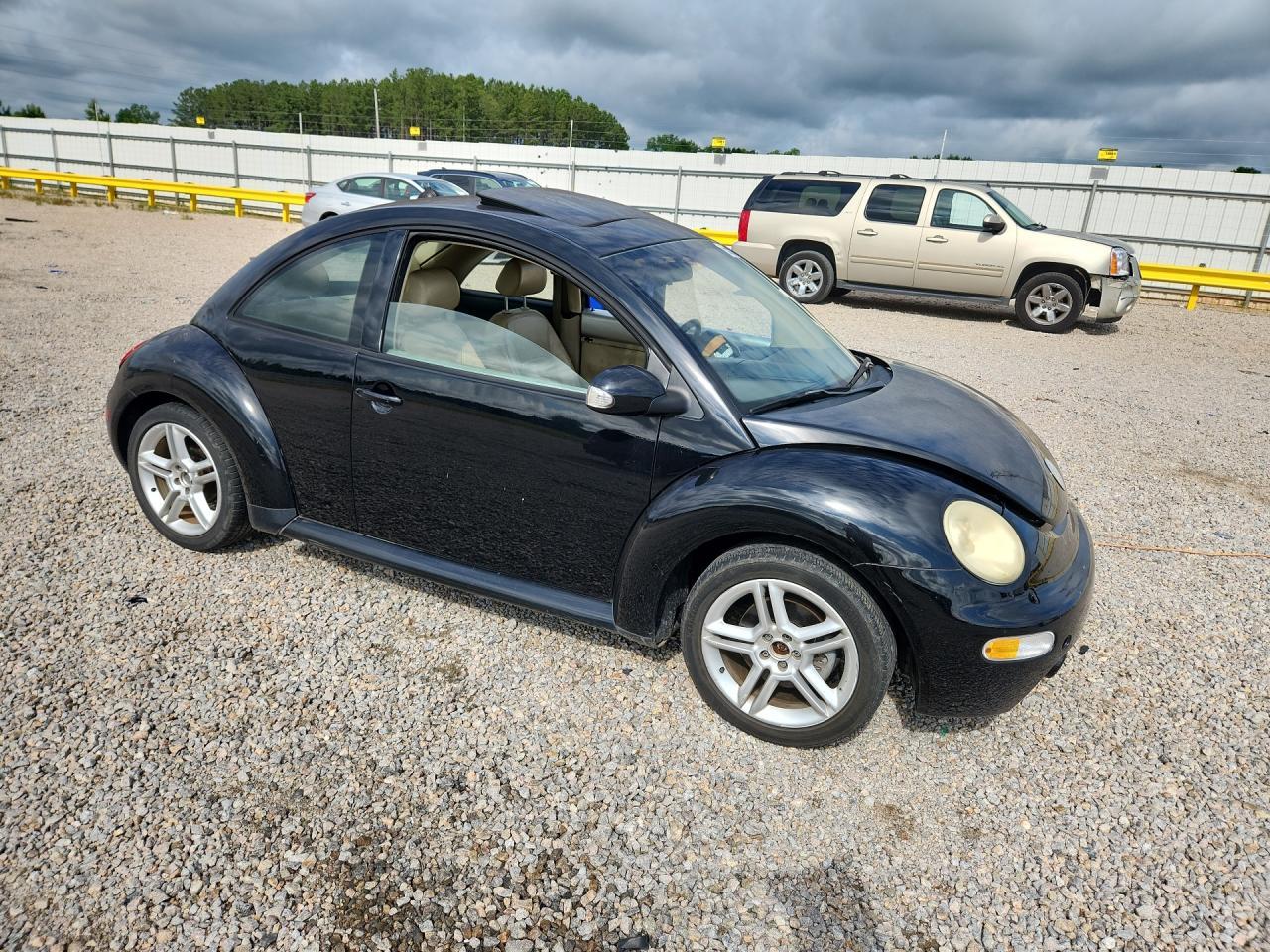 2005 VOLKSWAGEN Beetle