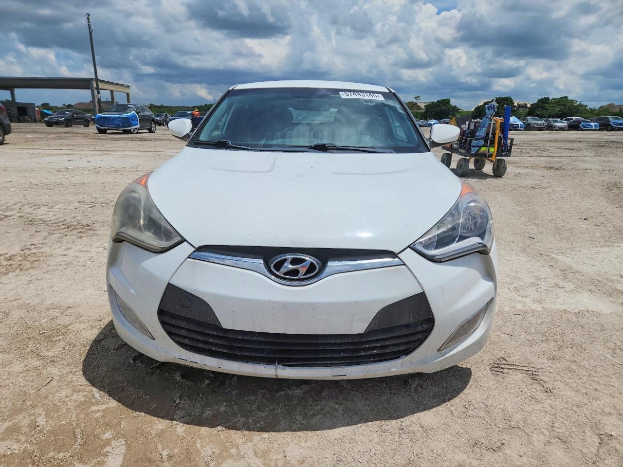 2017 HYUNDAI VELOSTER