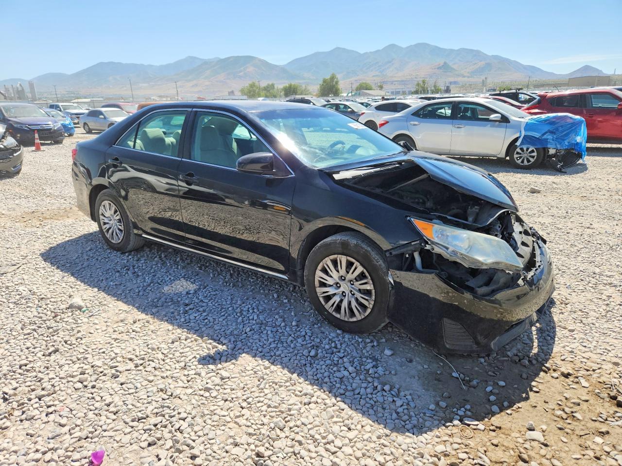 2013 TOYOTA CAMRY