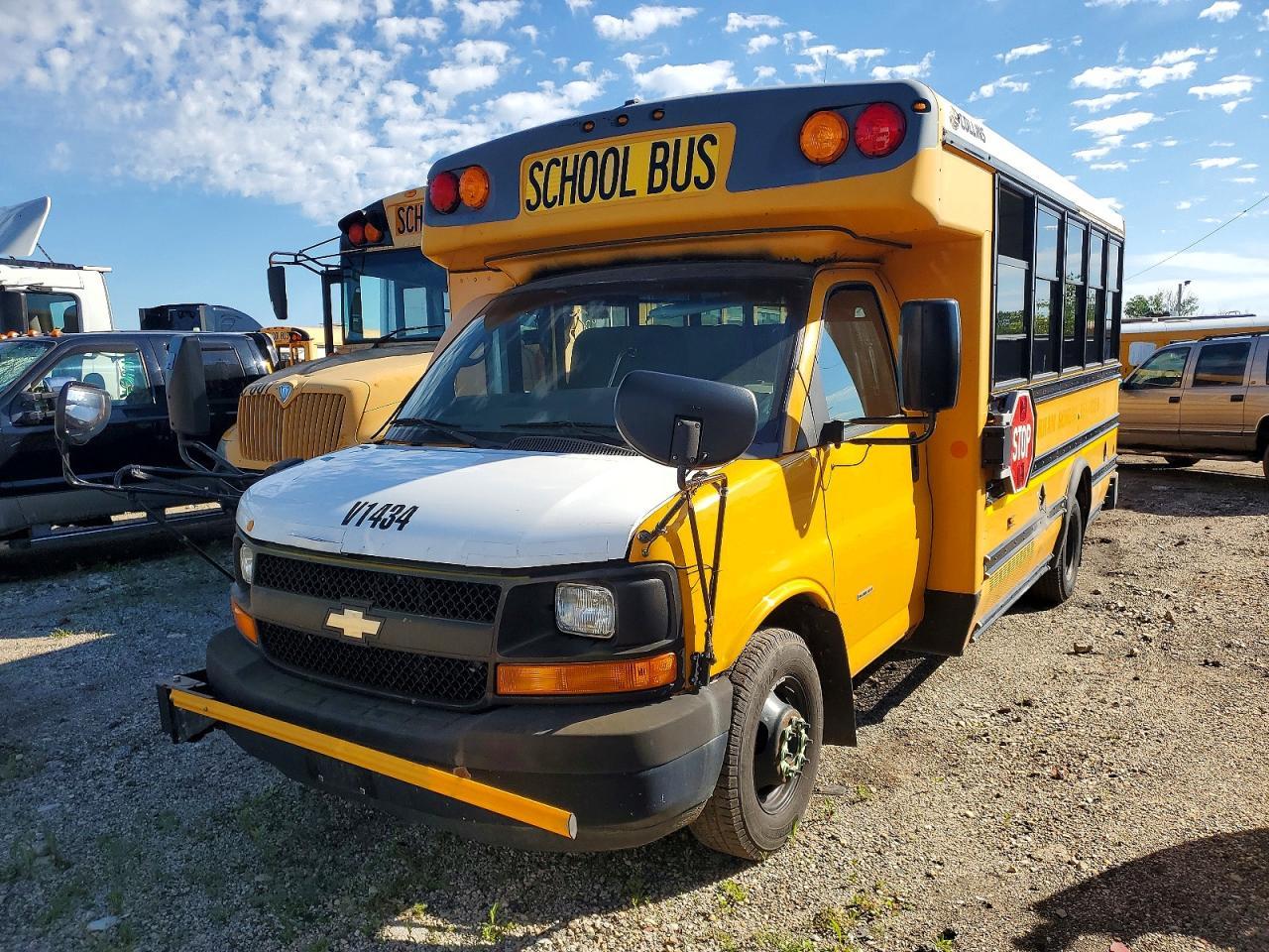 2012 CHEVROLET EXPRESS 2500