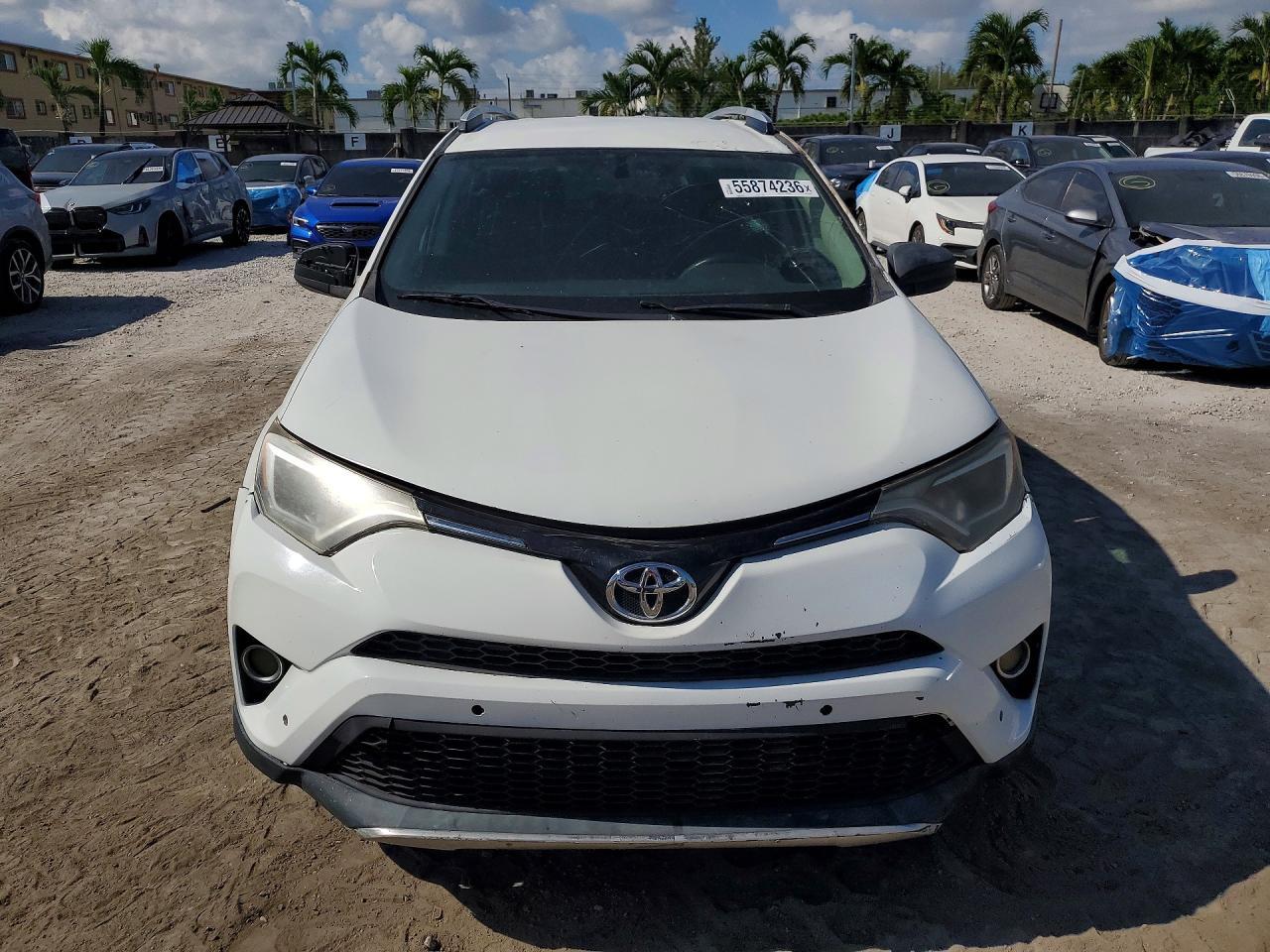 2016 TOYOTA RAV4