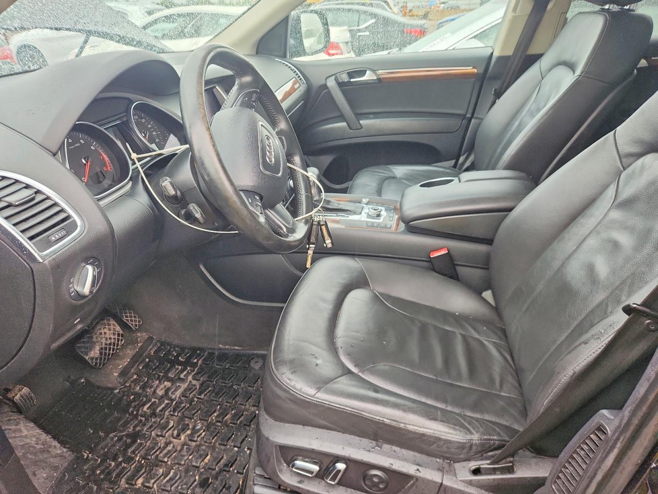 2012 AUDI Q7