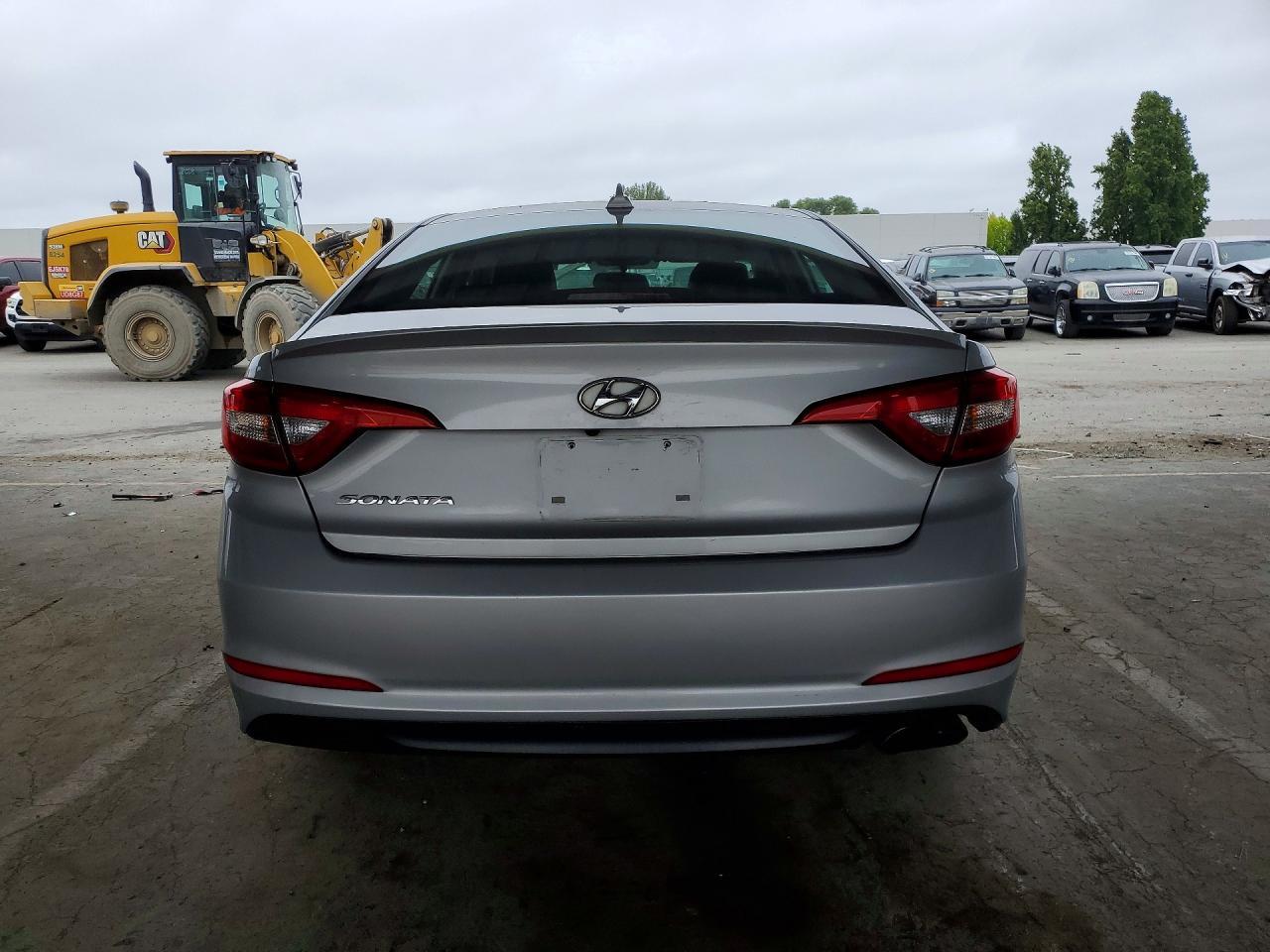 2016 HYUNDAI SONATA