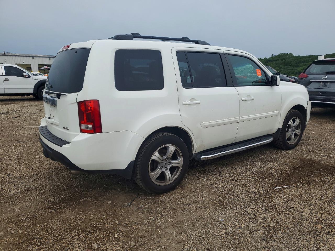 2015 HONDA PILOT