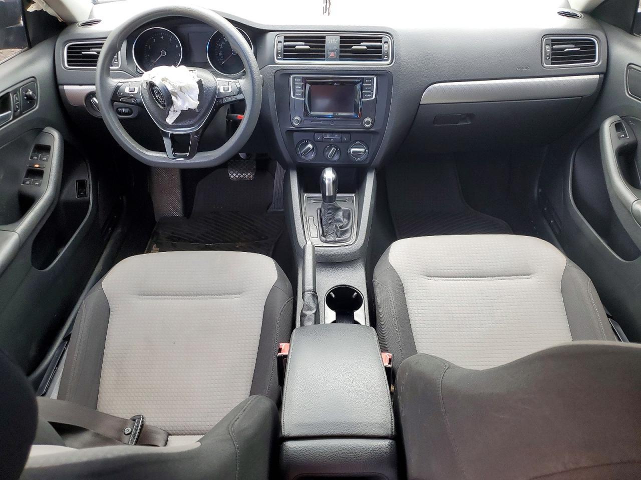 2017 VOLKSWAGEN JETTA