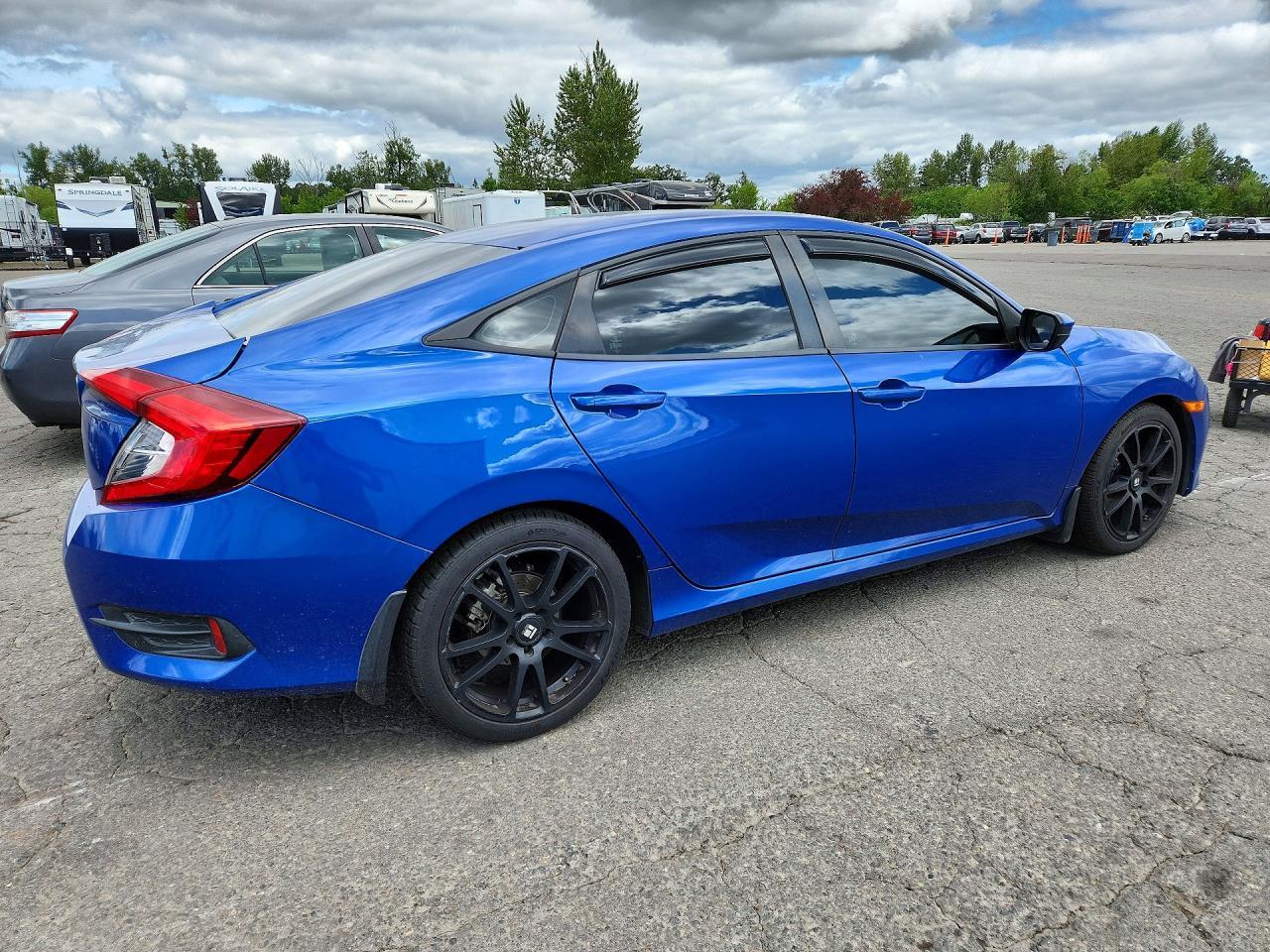 2018 HONDA CIVIC