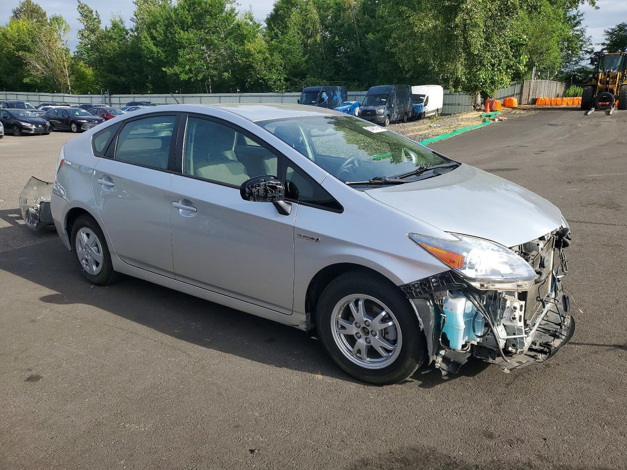 2011 TOYOTA PRIUS