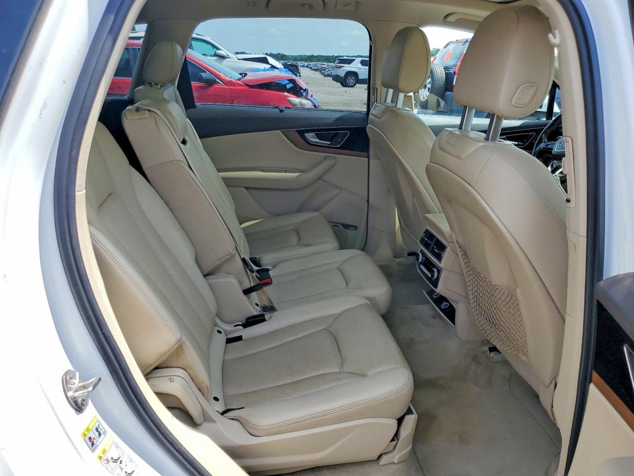 2017 AUDI Q7
