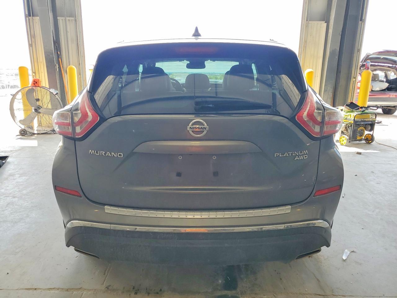 2017 NISSAN MURANO